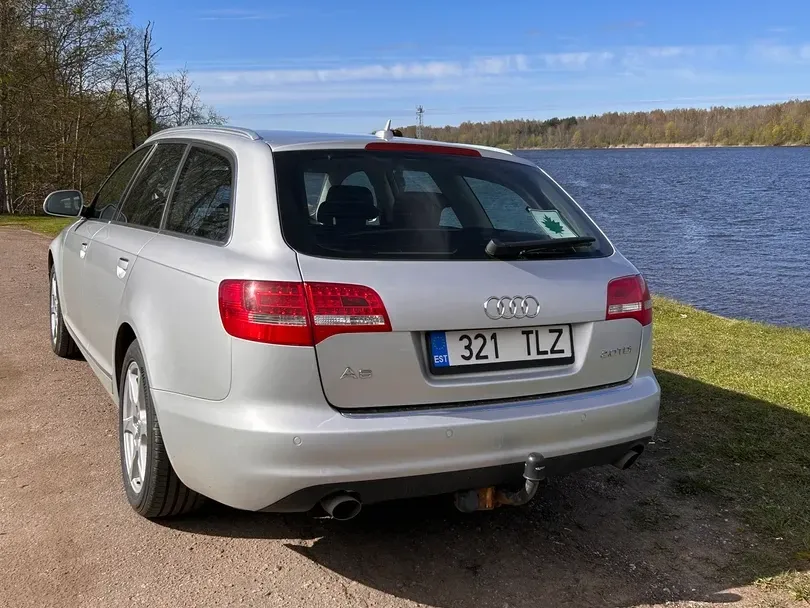 AUDI A6 2010 – photo 3